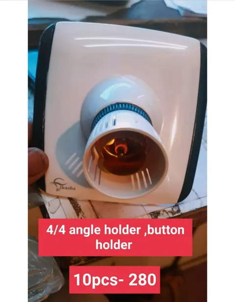4/4 Angle Holder, Button Holder — Holders
