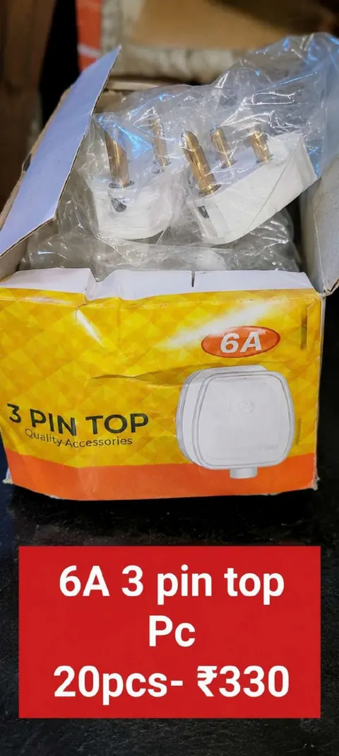 6A 3 Pin Top PC — Plugs